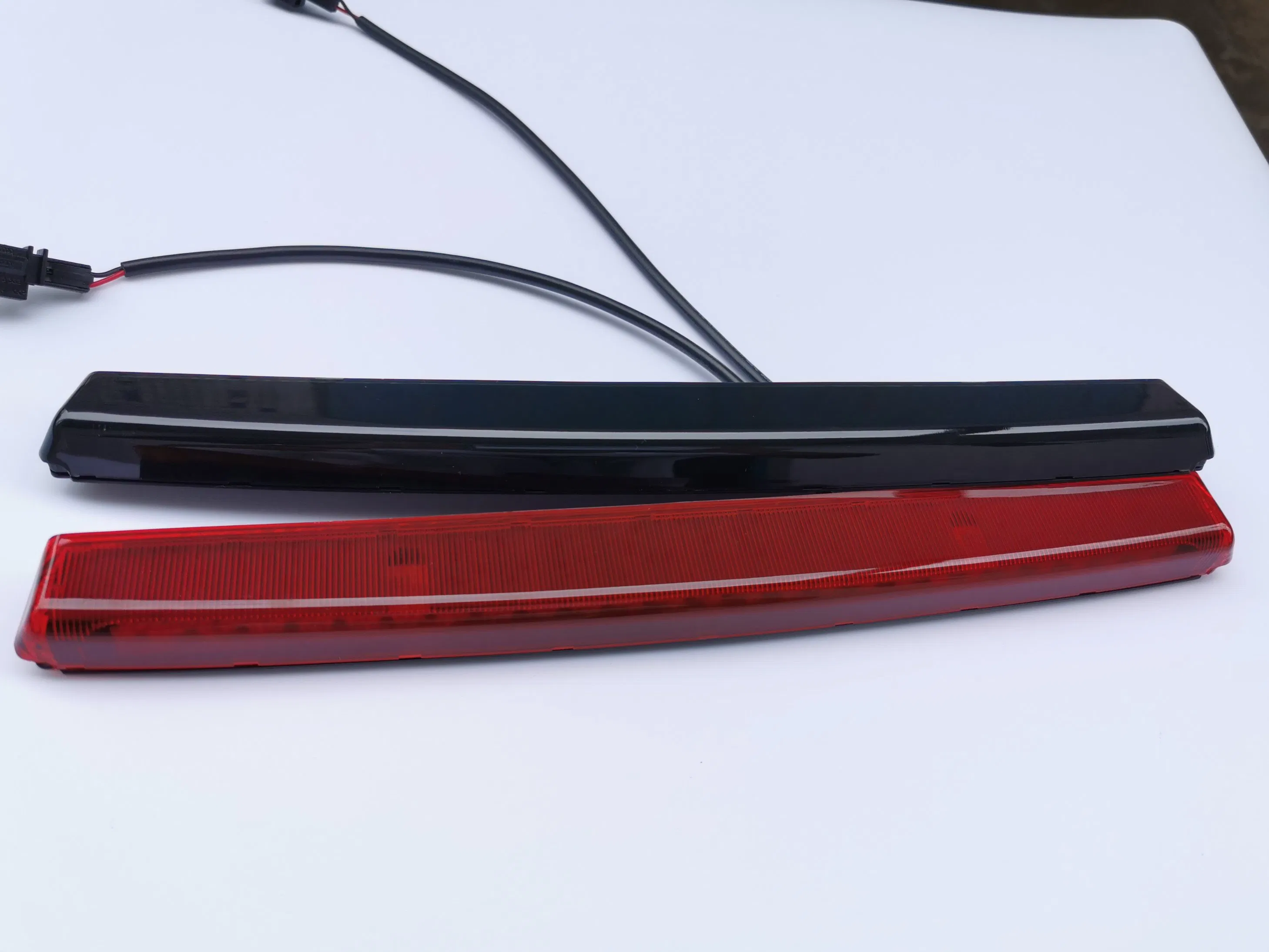 Третий стоп-сигнал для Volkswagen Scirocco 2008-2015