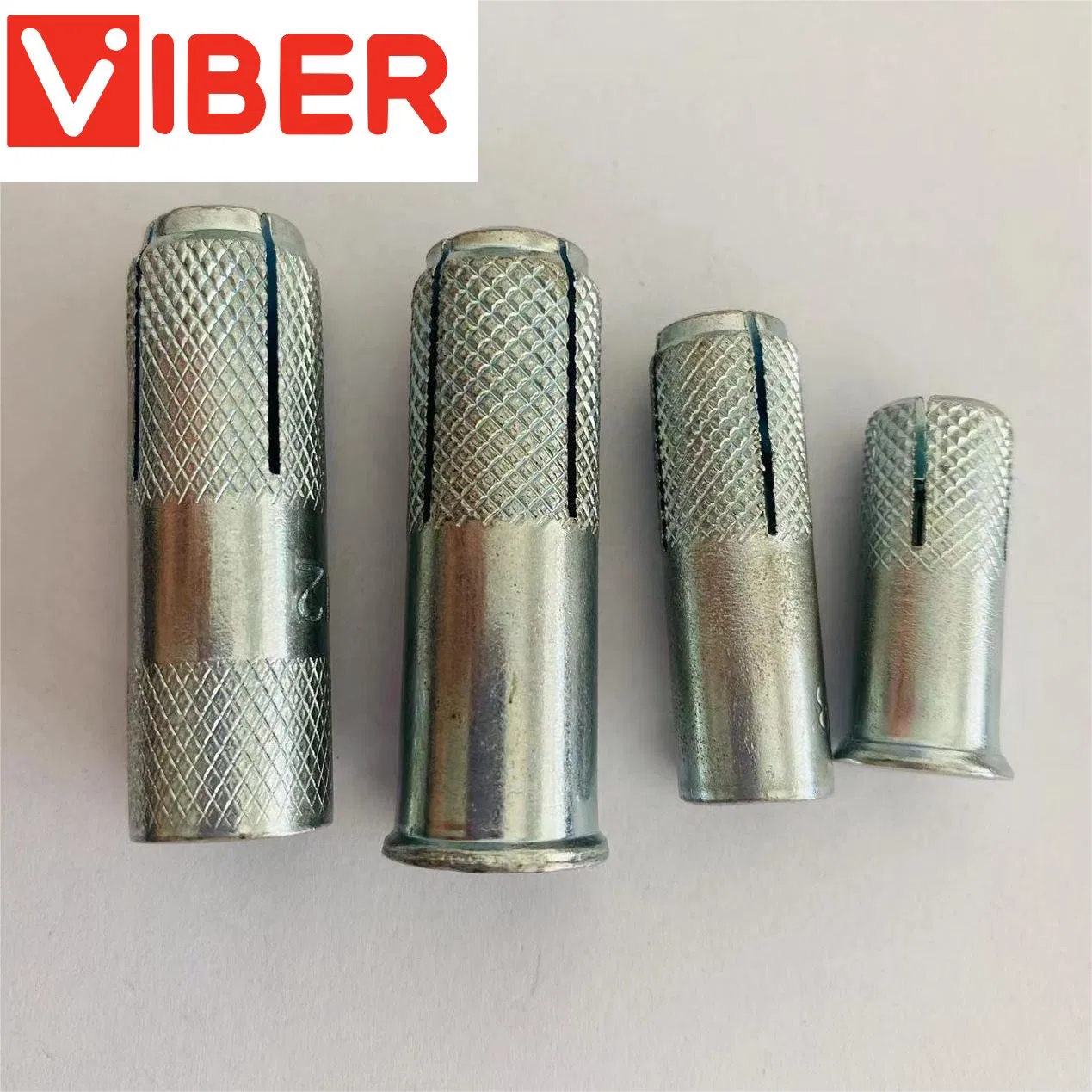 Анкерный болт с закрытой проушиной из нержавеющей стали