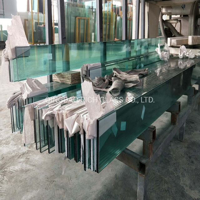 Customized 0.7mm 0.9mm 1.1mm 2mm Ultra Thin Clear Float Glass