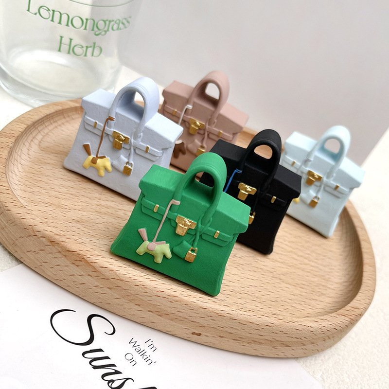 Luxury Brand Bags Car Diffuser Interior Ornaments Fragrance Wholesale Handmade Car Vent Clip Decoration Car Air Freshener