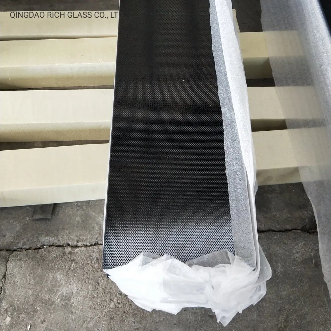 Dark Black Color 4mm 5mm 6mm Ceramics Matte Tempered Ceramic Glass for Kitchen