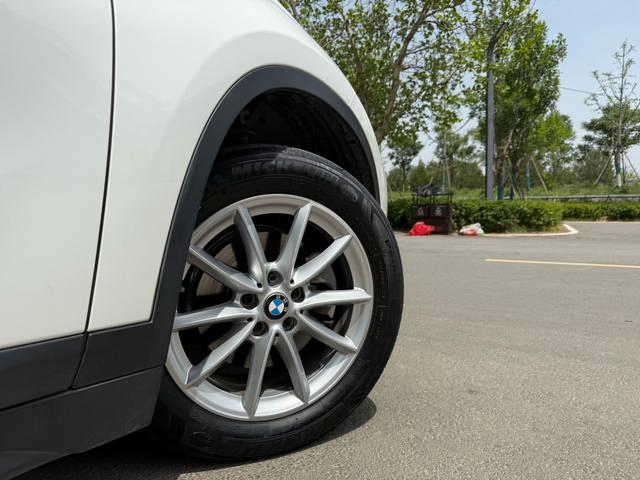 Стоп-сигнал для BMW X1 2019 (Osram W16W)