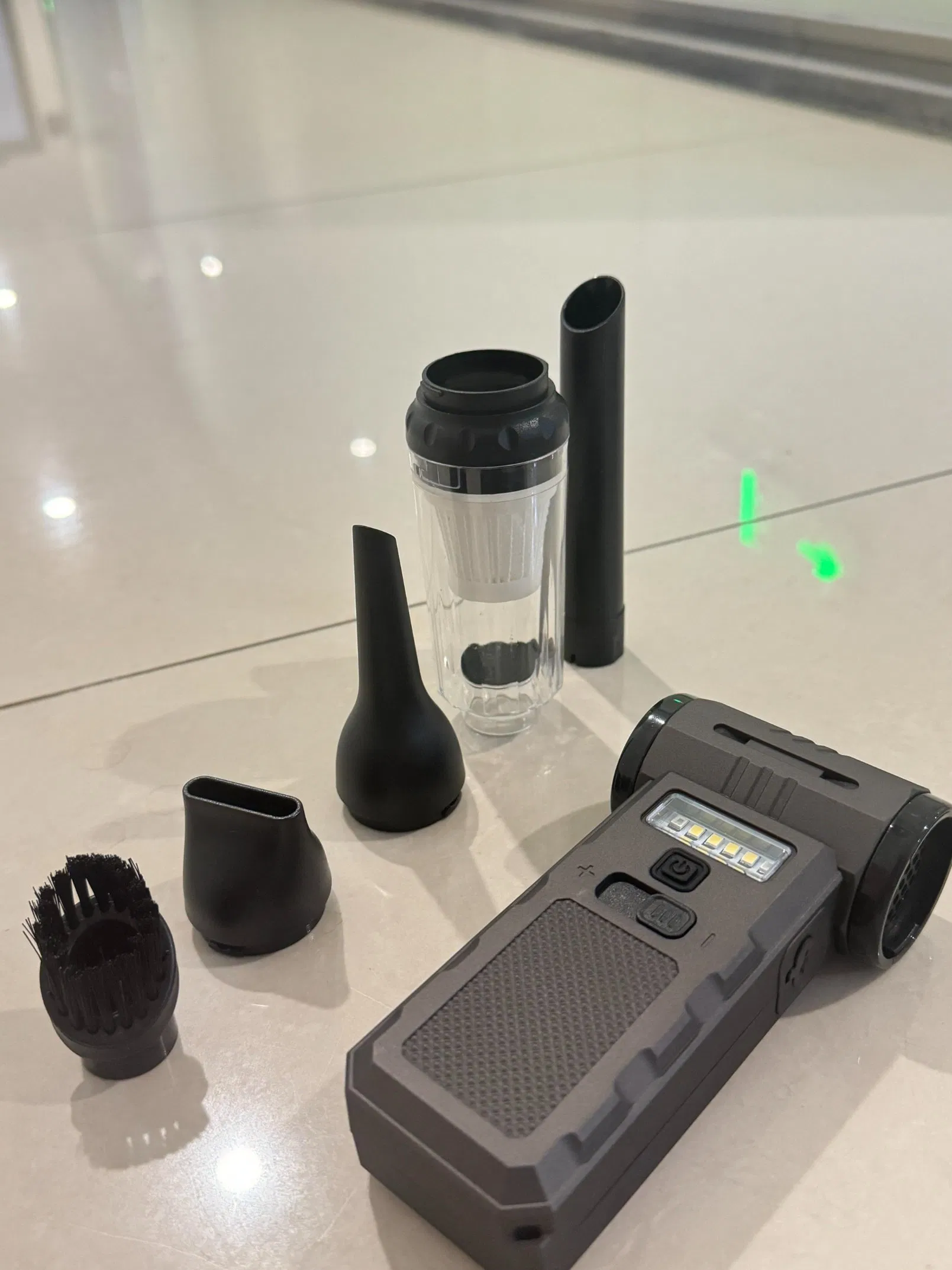 Мощный ручной воздуходув для авто с регулировкой скорости