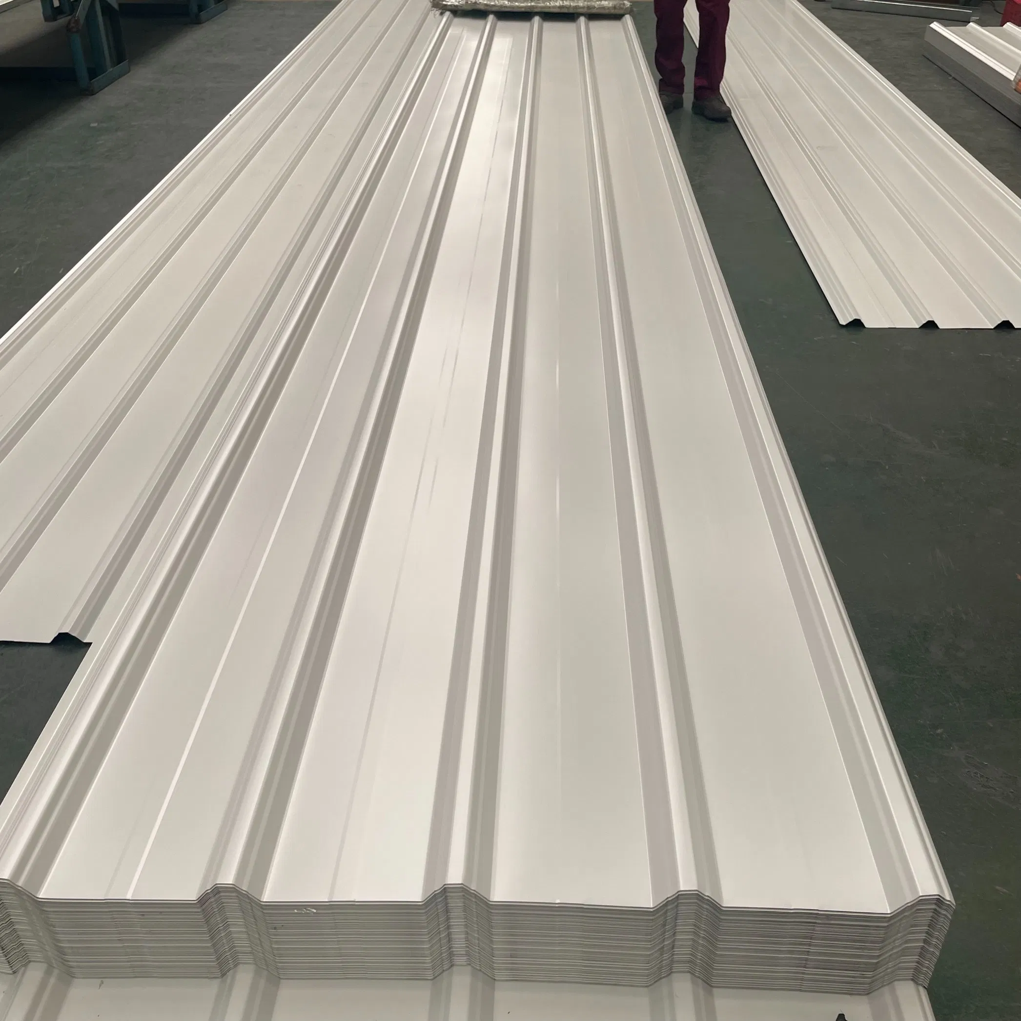 Color Steel Tile Corrugated Steel Sheet High-Strength Wear Resistant Plate