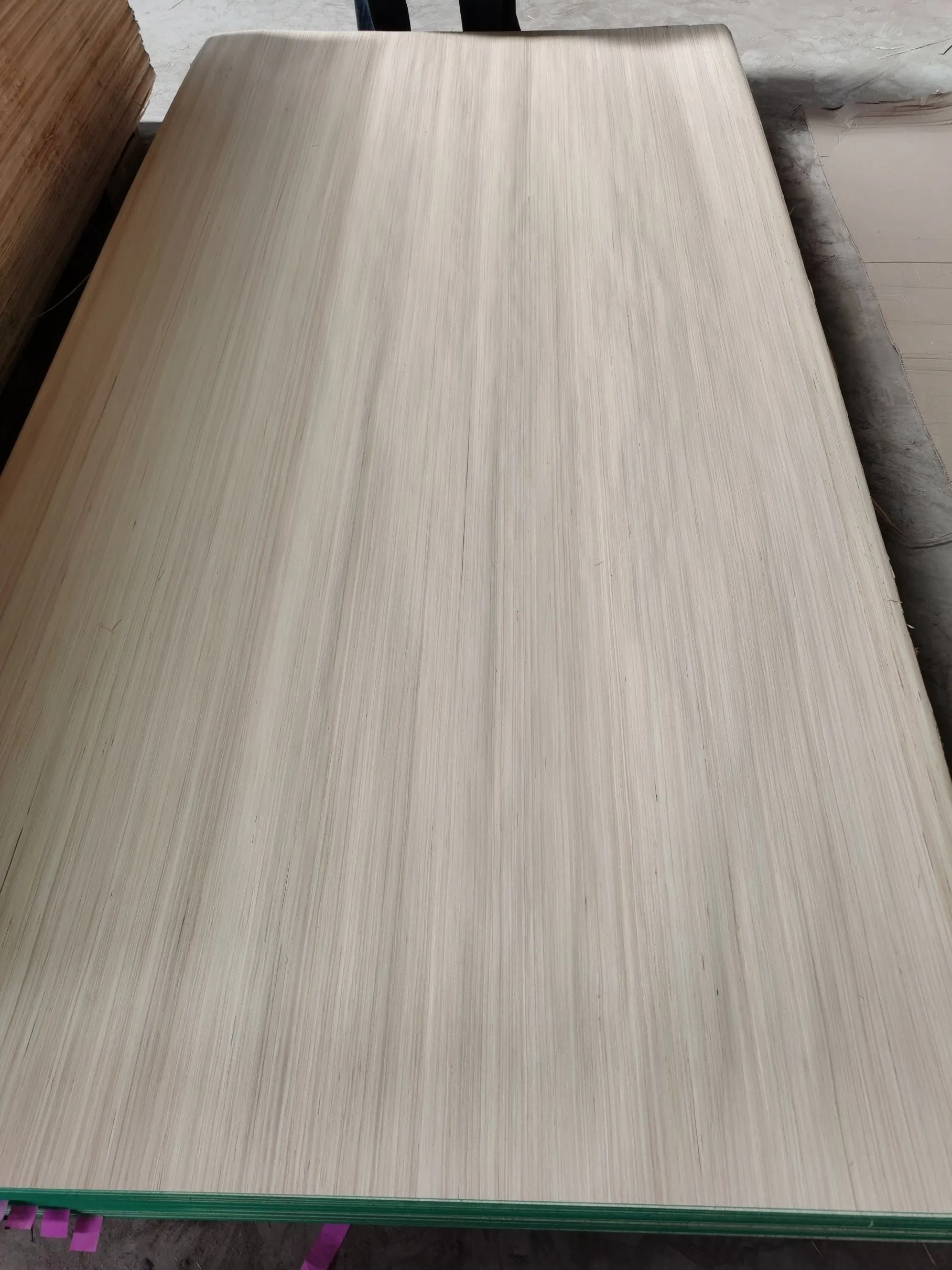 Factory-Poplar Engineer Veneer Big Size 4'x10' for Plywood Use
