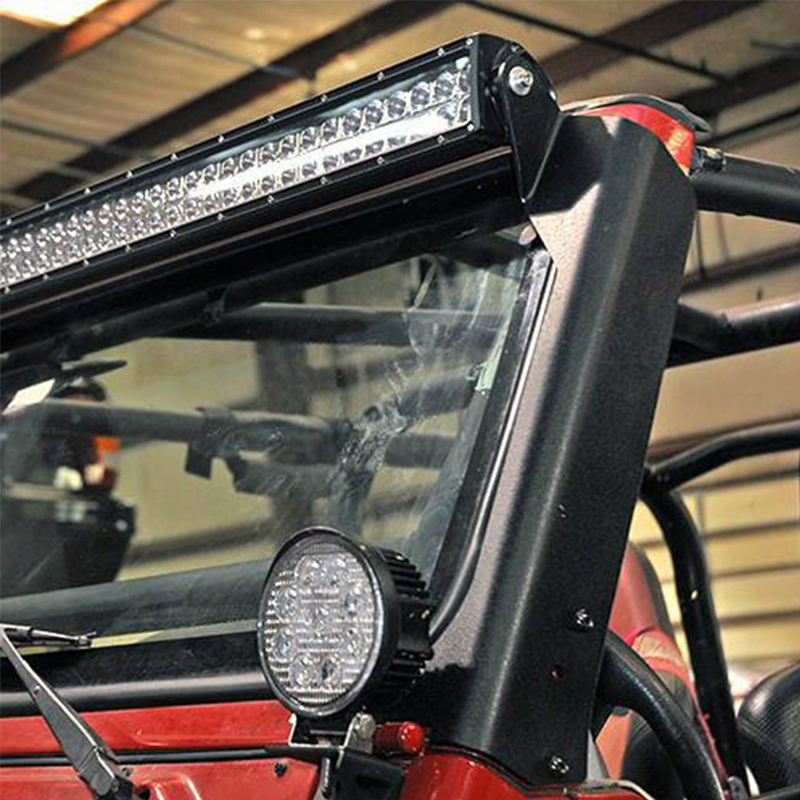 Кронштейн для световой балки на крышу внедорожника Jeep Wrangler TJ (52 дюйма, 300 Вт)