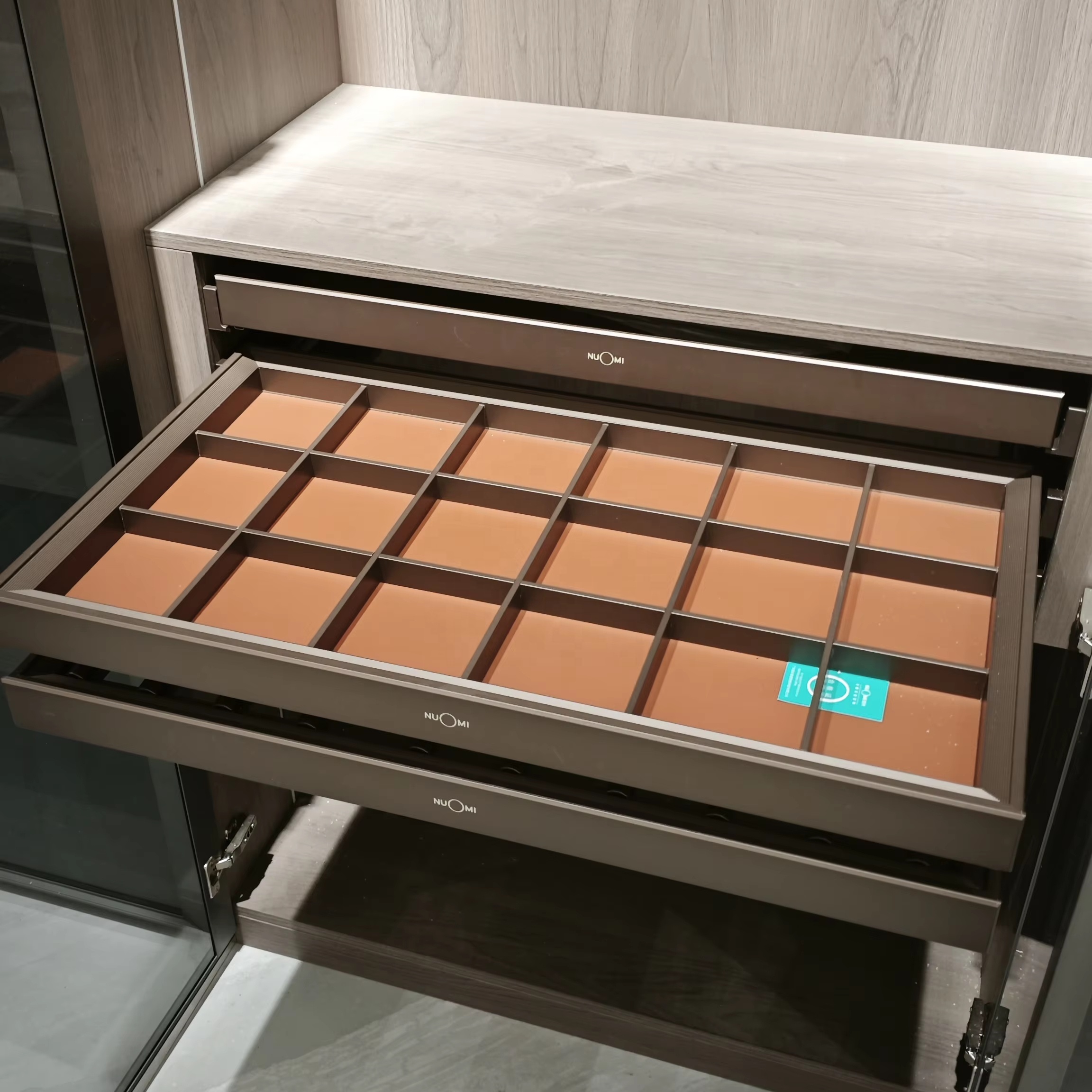 Шкаф для одежды белый двустворчатый 2 двери