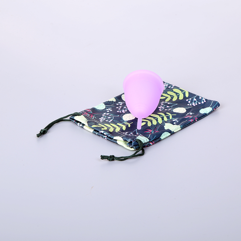 Hot Selling Reusable Silicone Lady Menstrual Cups in China