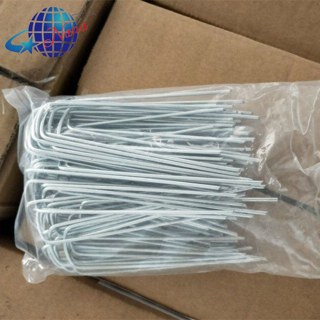 Hot Selling 6 Inch U Shape Galvanized Garden Staples / SOD Staples