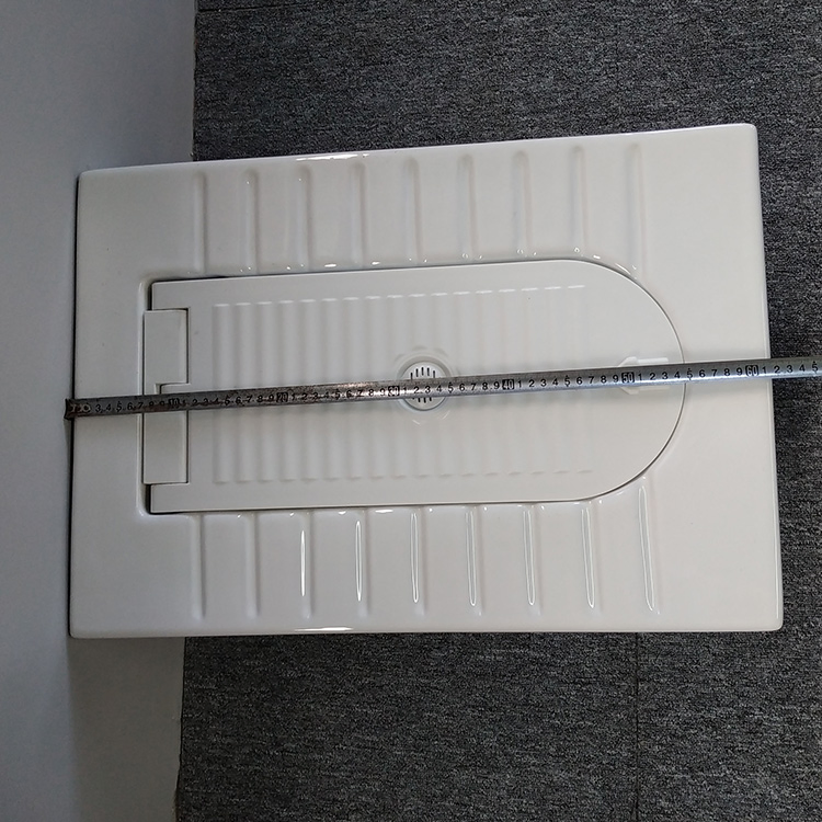 High Quality White Color Ceramic Floor Mounted Toilet Wc Pan with Cover Save Space Squatting Pan