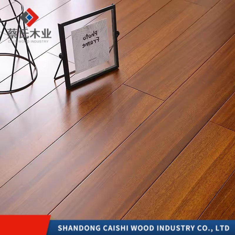 Водостойкий ламинат 7-12 мм с тиснением, HDF