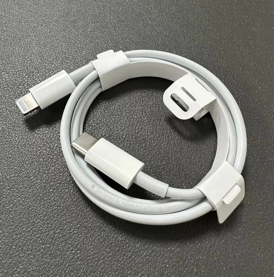 Оригинальный кабель USB-C — Lightning, 1 м/2 м