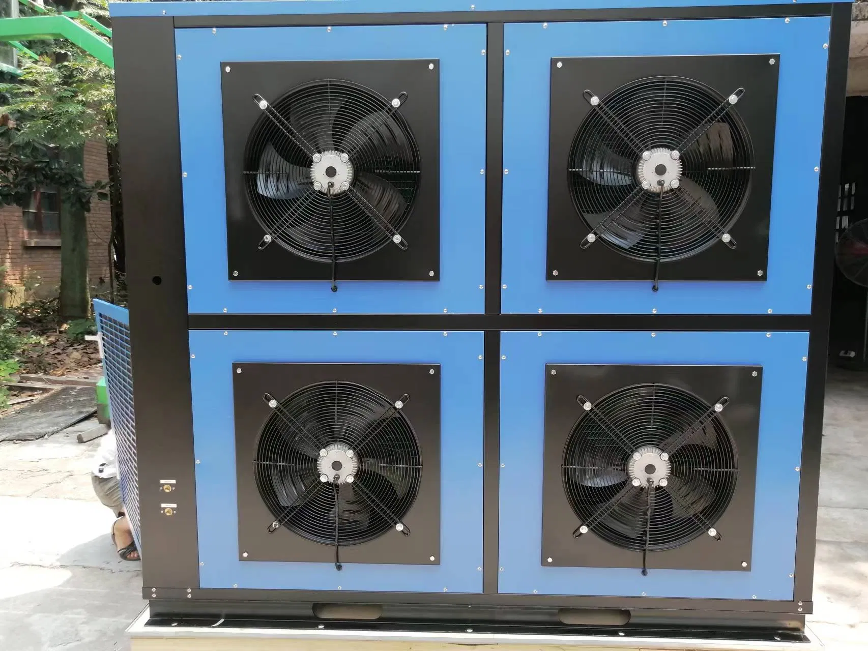 ODM/OEM 5000L Customized Commercial Atmospheric Water Generator Air to Water Generation