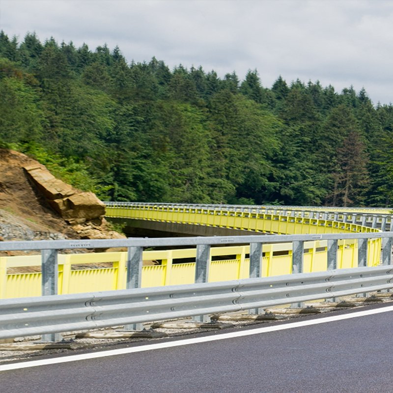 Australian Standarded Galvanized Stainless Steel Thrie Beam Highway Crash Barrier