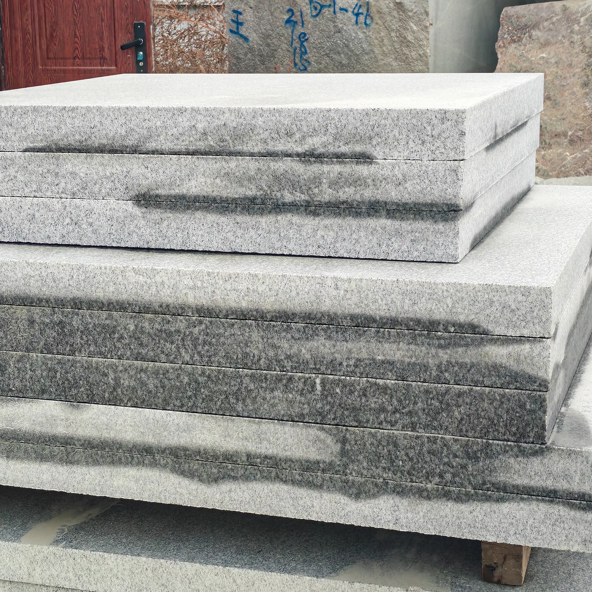 G633 Grey Granite Wall and Floor Tile for Beautiful Kitchen Countertops