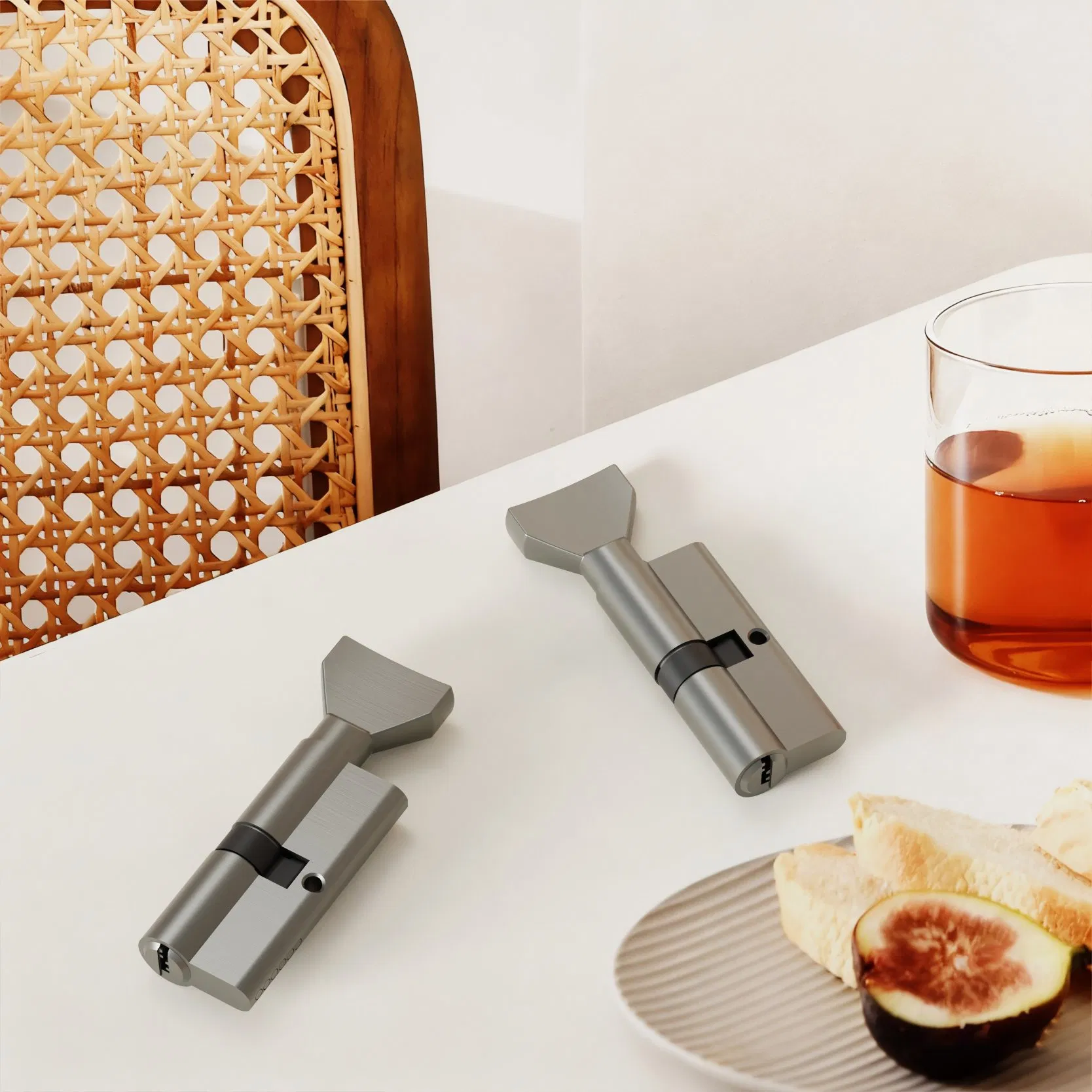 China Factory Manufacturer Black Zinc/Brass/Aluminum Alloy Door Cylinder with Triangle-Shaped Knob for Home and Office