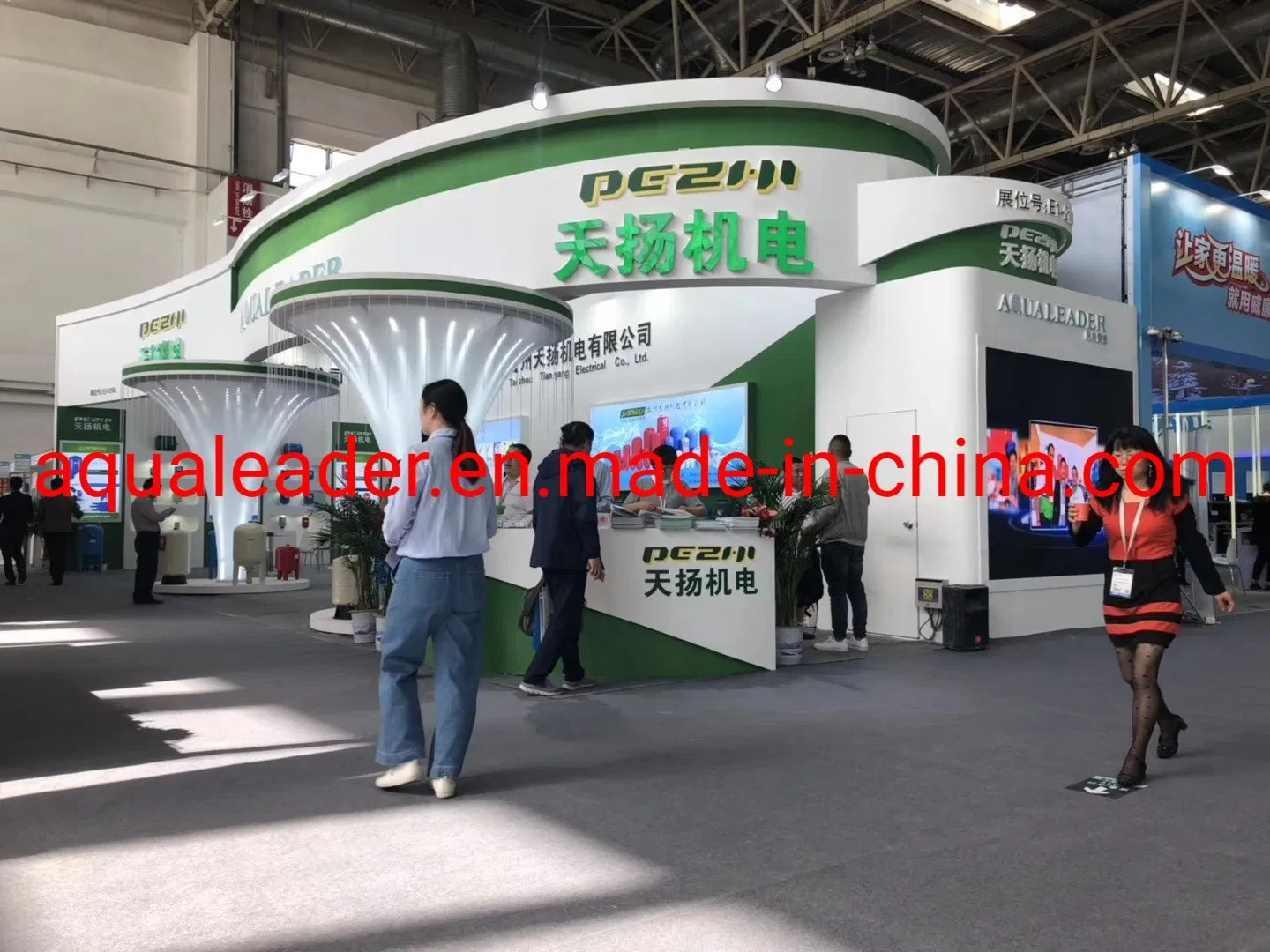 4.5 Gal. Pre-Pressurized Steel Water Expansion Tank with Upc Approvals