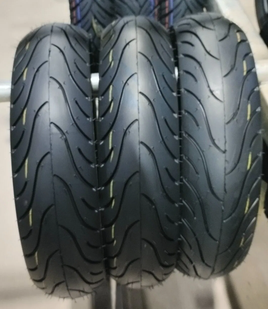 Шины для мотоциклов и скутеров 8-22 дюйма