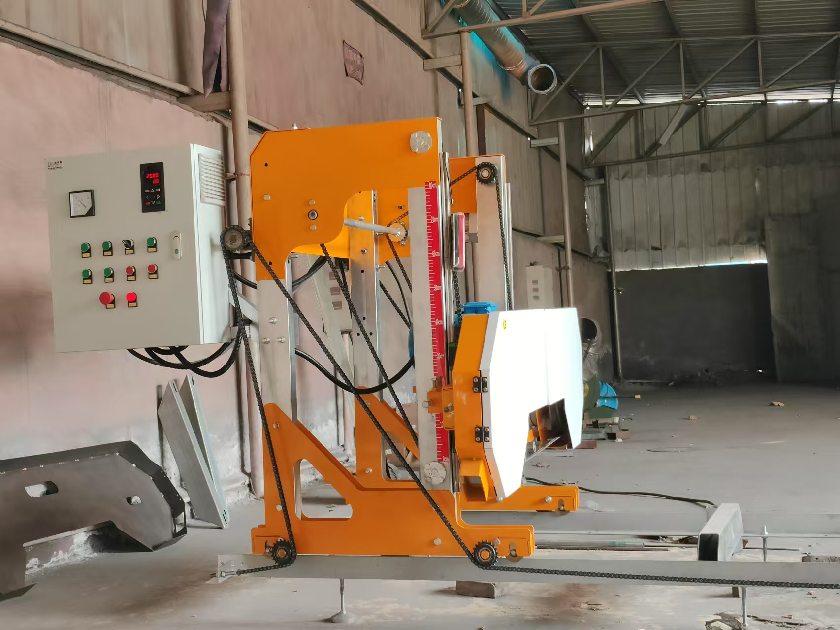 Пилорама ленточная портативная