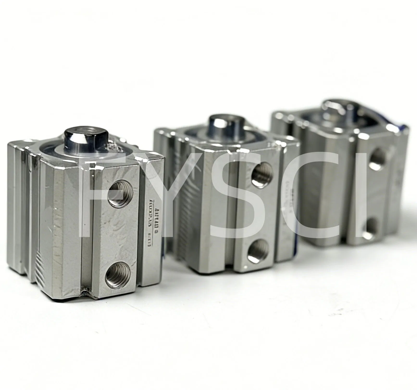 Пневмоцилиндр Airtac ACQ32X15S (32 мм ход 15 мм)