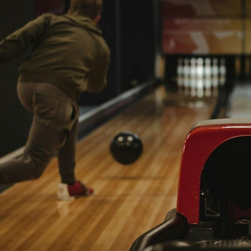Moisture-Proof Waterproof Solid Core HPL Compact Laminate Sheet for Bowling Lane Subfloors