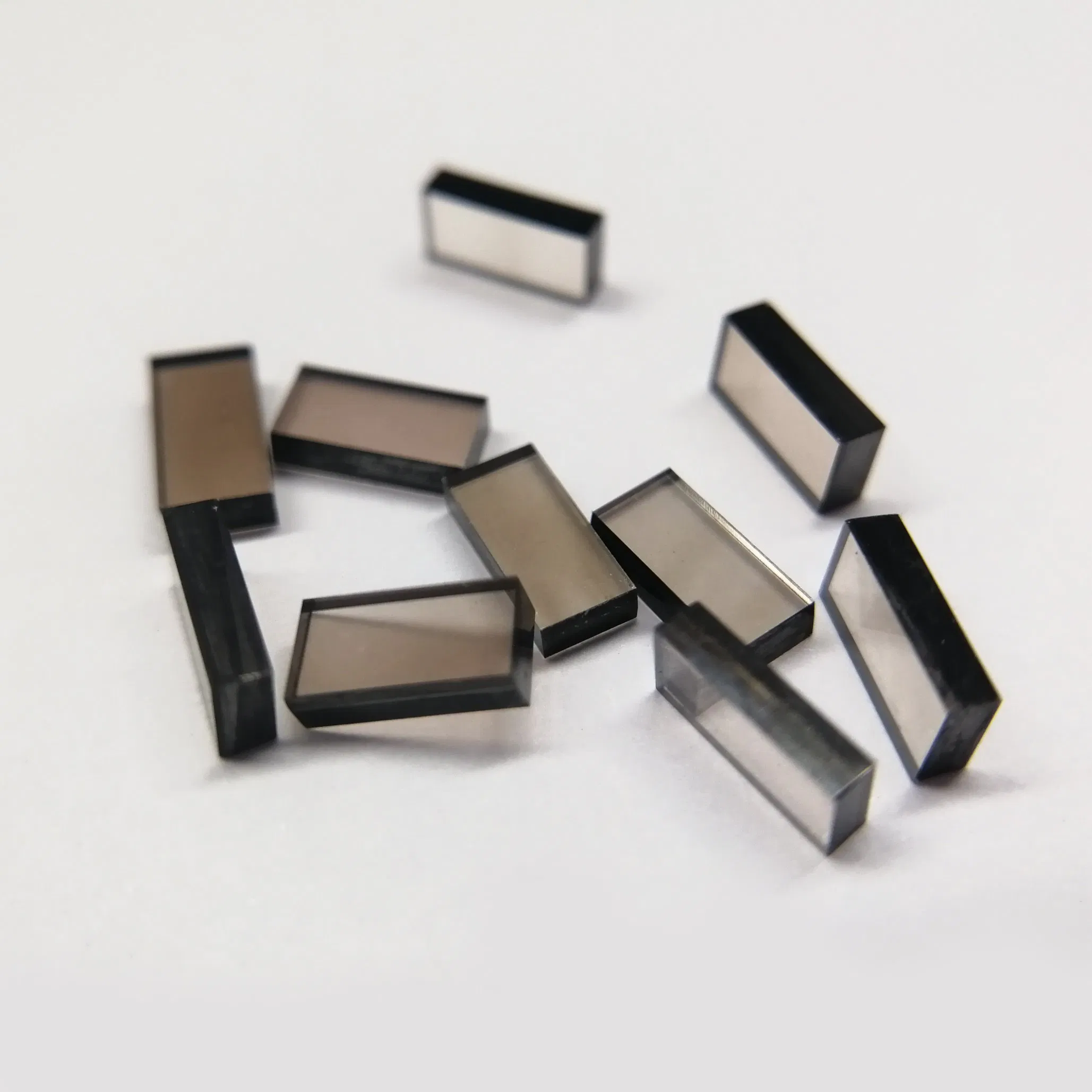 Пластина CVD алмазная 3x3x1 мм для инструментов