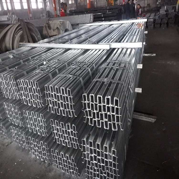 High Quality Roofing Channel Omega Purlin