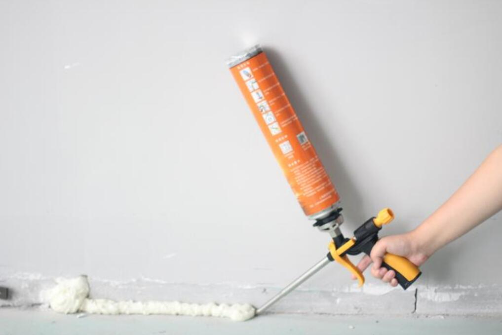 Hand Tools Foam Gun with TPR Handle (FG-004)