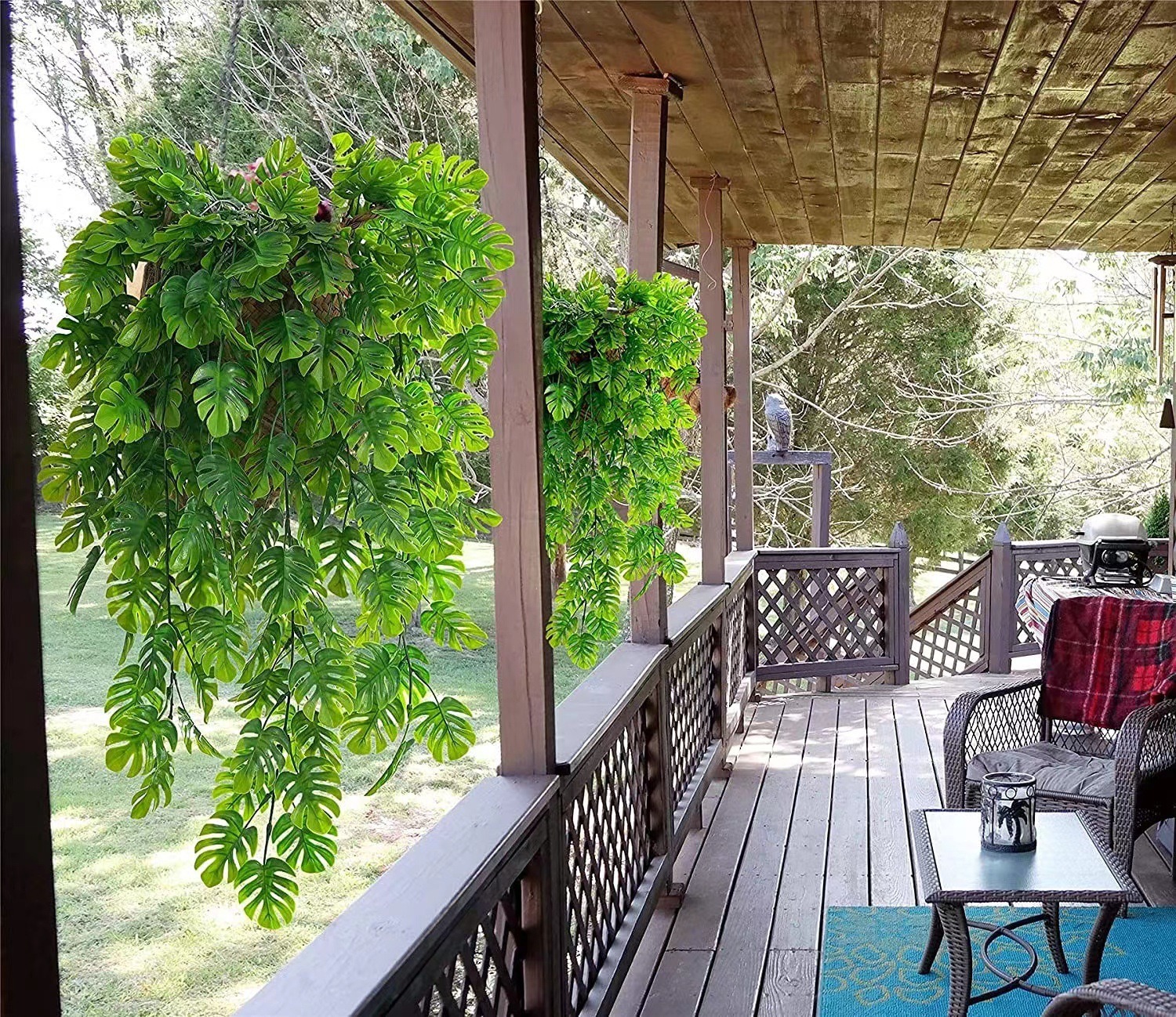 Гирлянда декоративная из искусственных листьев