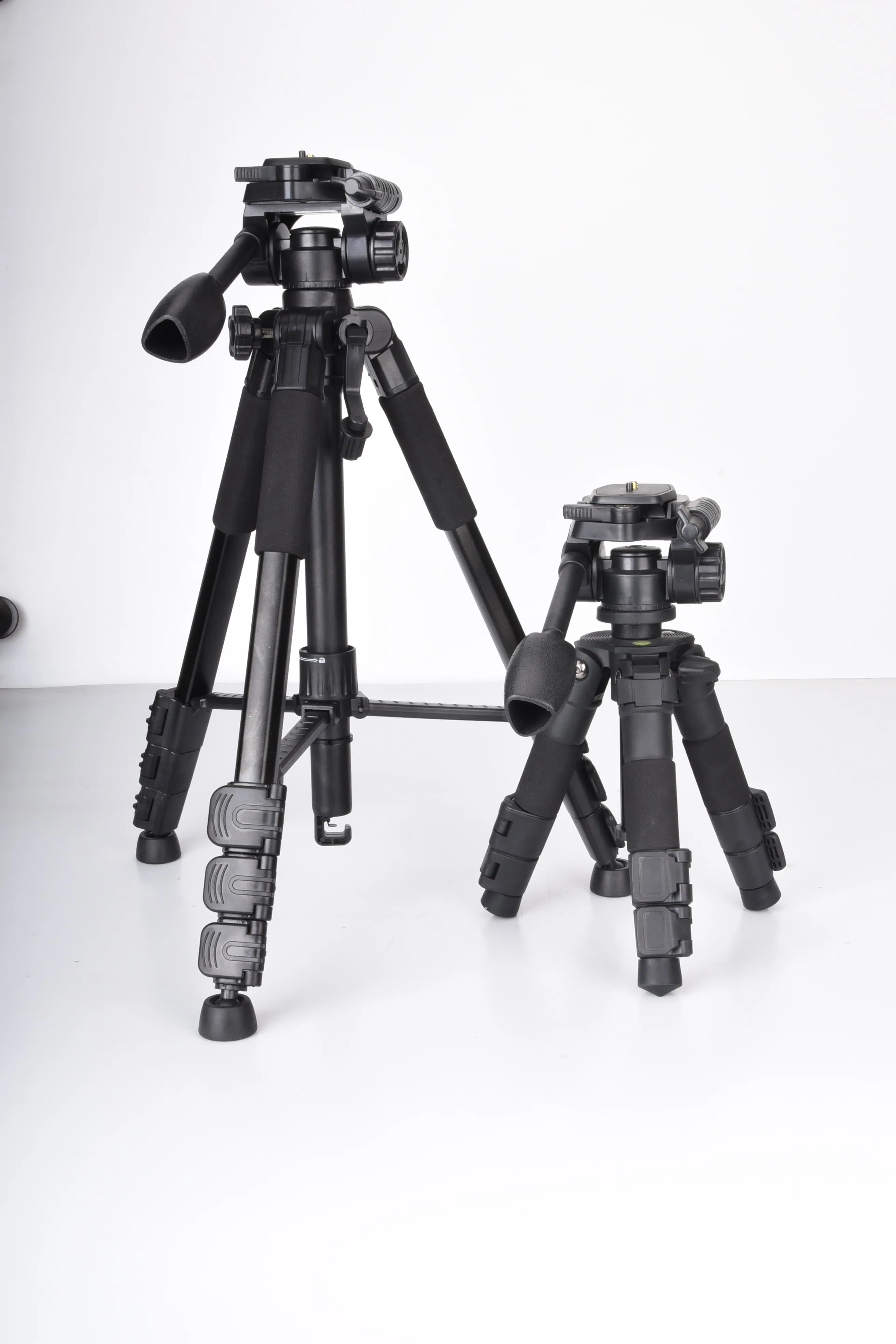 Fosoto Multi-Angle Stable Portable Professional Tripod Studio Light Stand
