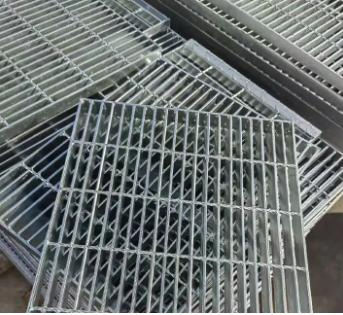 Metal Building Material Hot Dipped Galvanized Steel Grating Various Specification Catwalk Steel Grating
