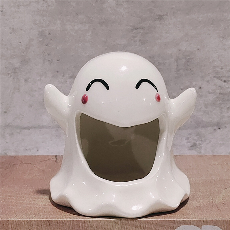 Cute Ghost 10*11*6.5cm Ashtray Ceramic Premium DAB Tool Feeling Creative Niche Gifts Smoking Accessories
