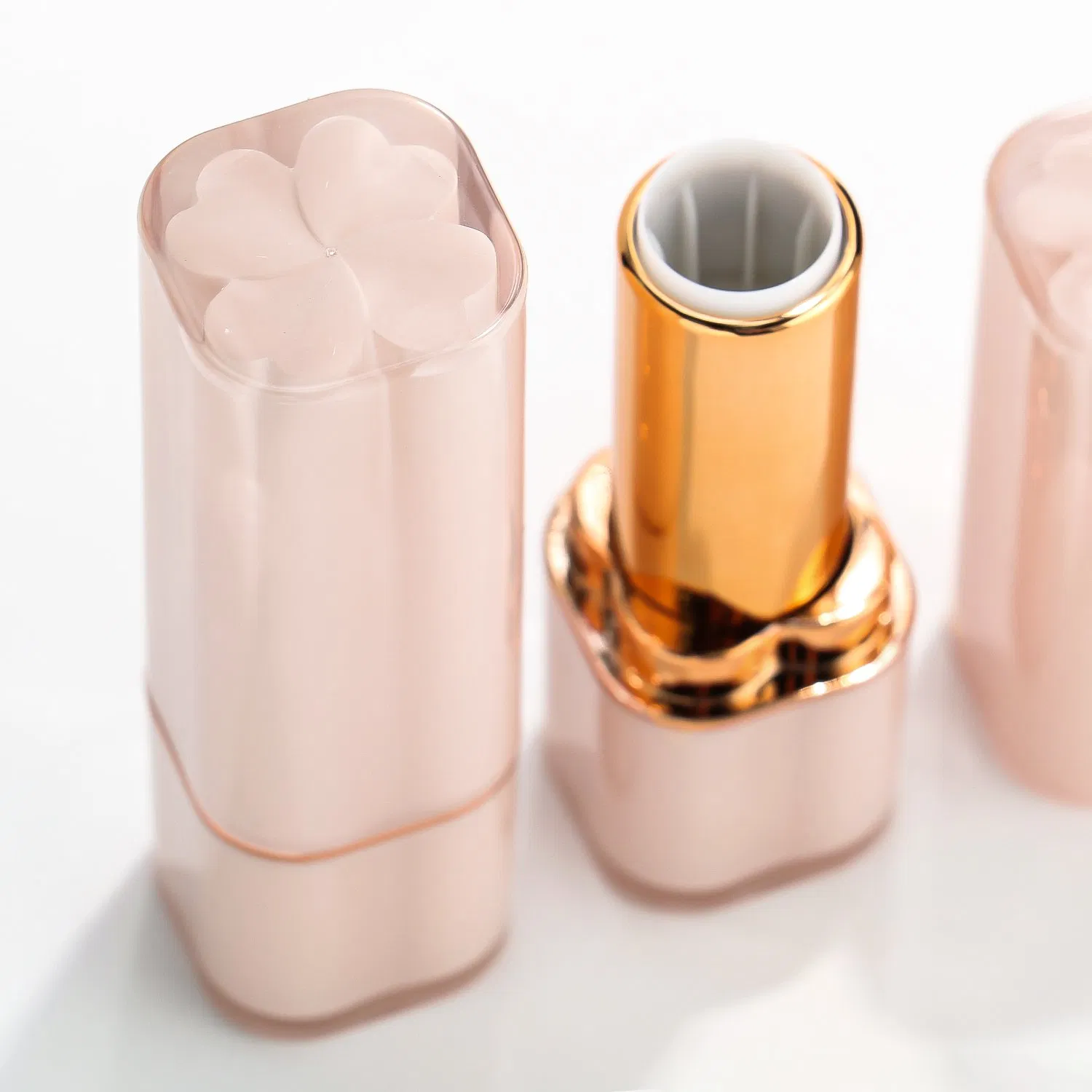 New Arrival 14 Colors Matte Lipstick Long Lasting Velvet Organic Cheap Bulk Lipstick