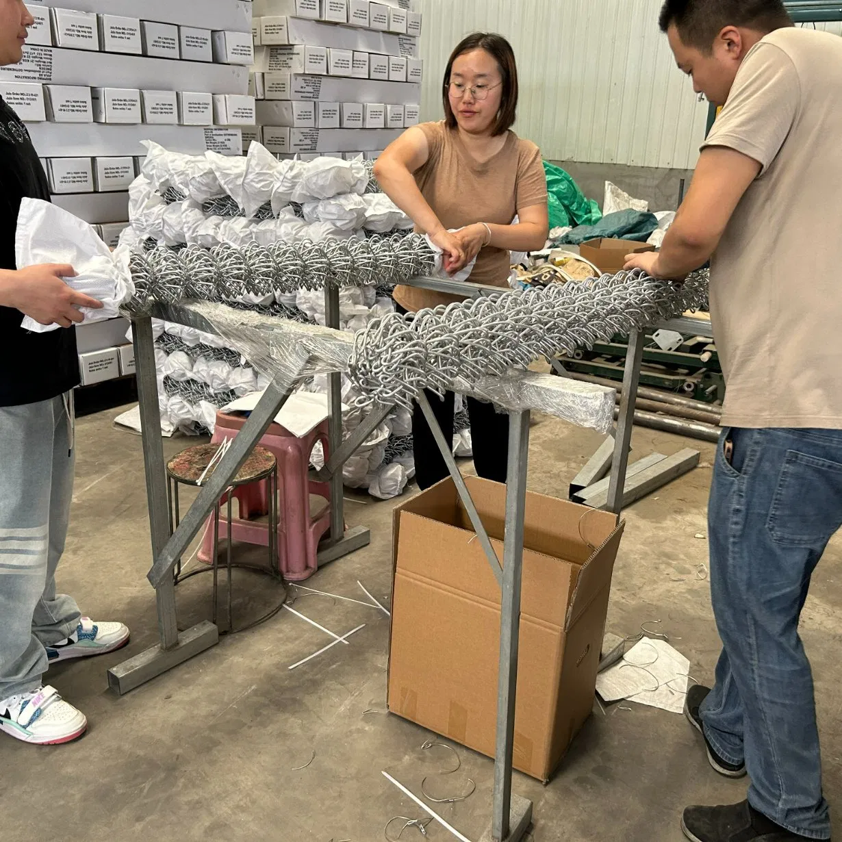 10' Chain & Spike Trailed Harrow