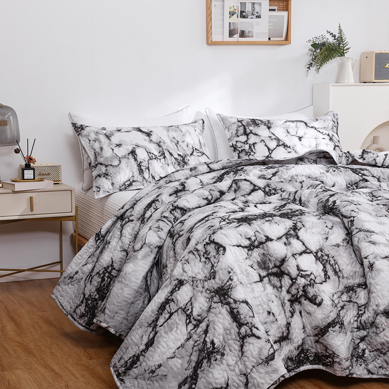 Luxury Quilt Bedding Set Cotton/Polyester/Microfiber Quilts Set Double/Twin/Queen/King Size Big Bedspread