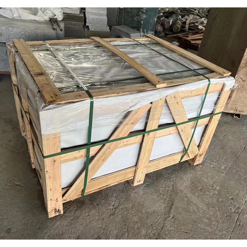 Flamed G682 Sunset Gold/Rusty Yellow/Misty Beige Granite Cobbles for Outdoor Landscaping Price