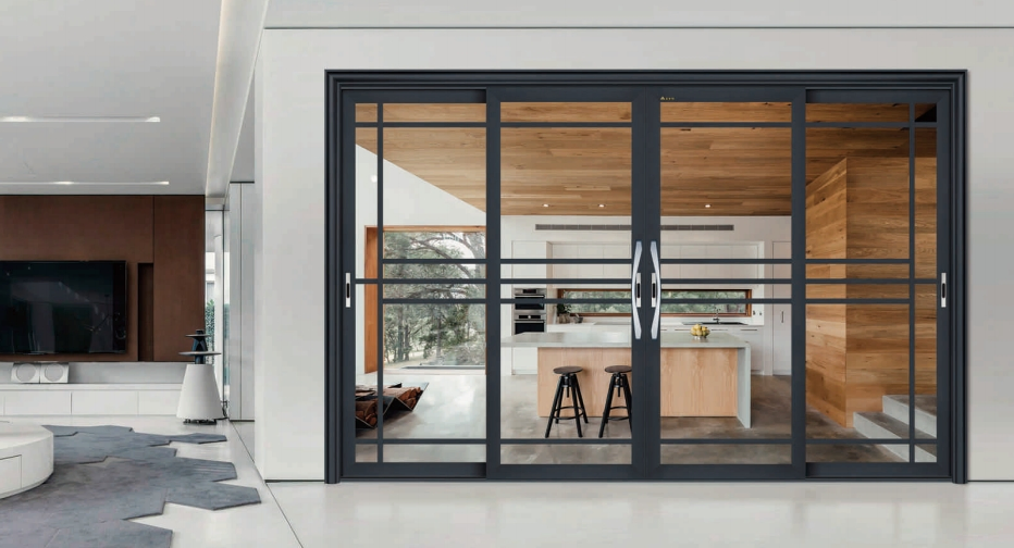 High-Performance Aluminium Sliding Door with Crystal Glass for High-End Club