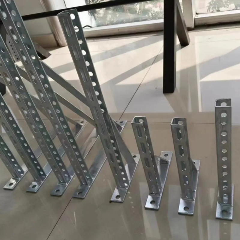 Weatherproof Universal Air Conditioner Bracket Welded Triangle Structure for Outdoor