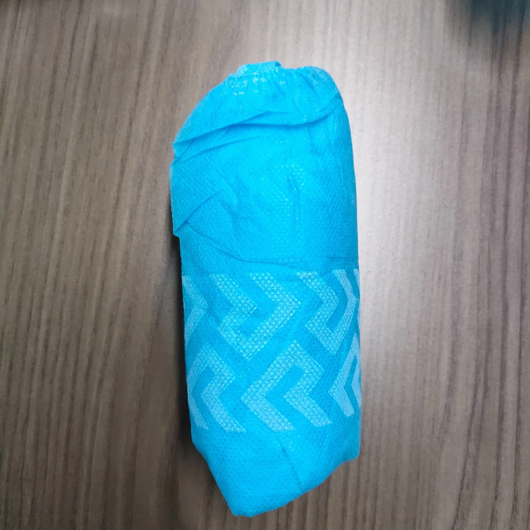Disposable Non Slip Shoe Covers Breathable Thick Non-Woven Shoe Cover for Hospital