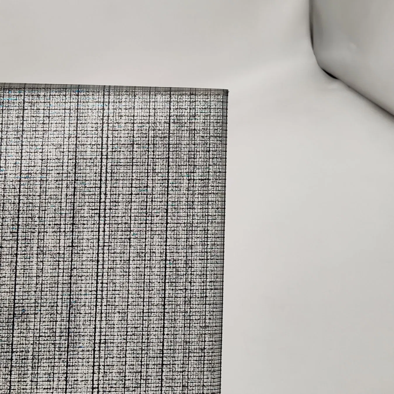 Custom Minimalist Textured Glass Kitchen Backsplash Laminated Glass