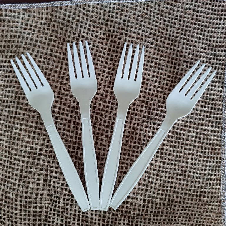 Hot Sale Biodegradable Cornstarch Cutlery Set Disposable Tableware Including Knives Forks Spoons