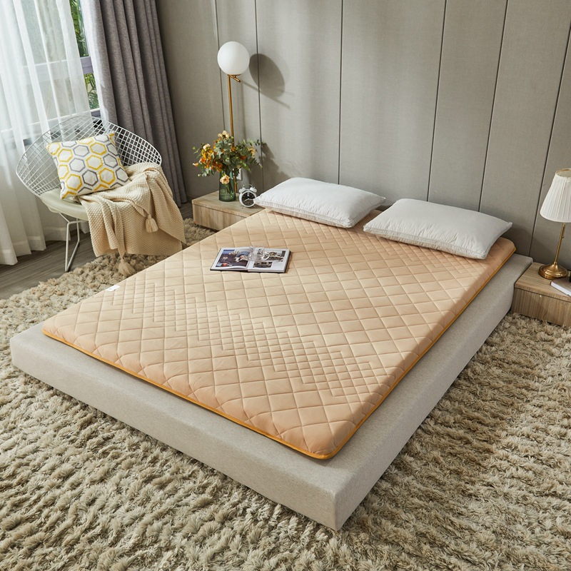 Chinese Five Star Hotel Folding Microfiber Polyester Bed Mattress Topper