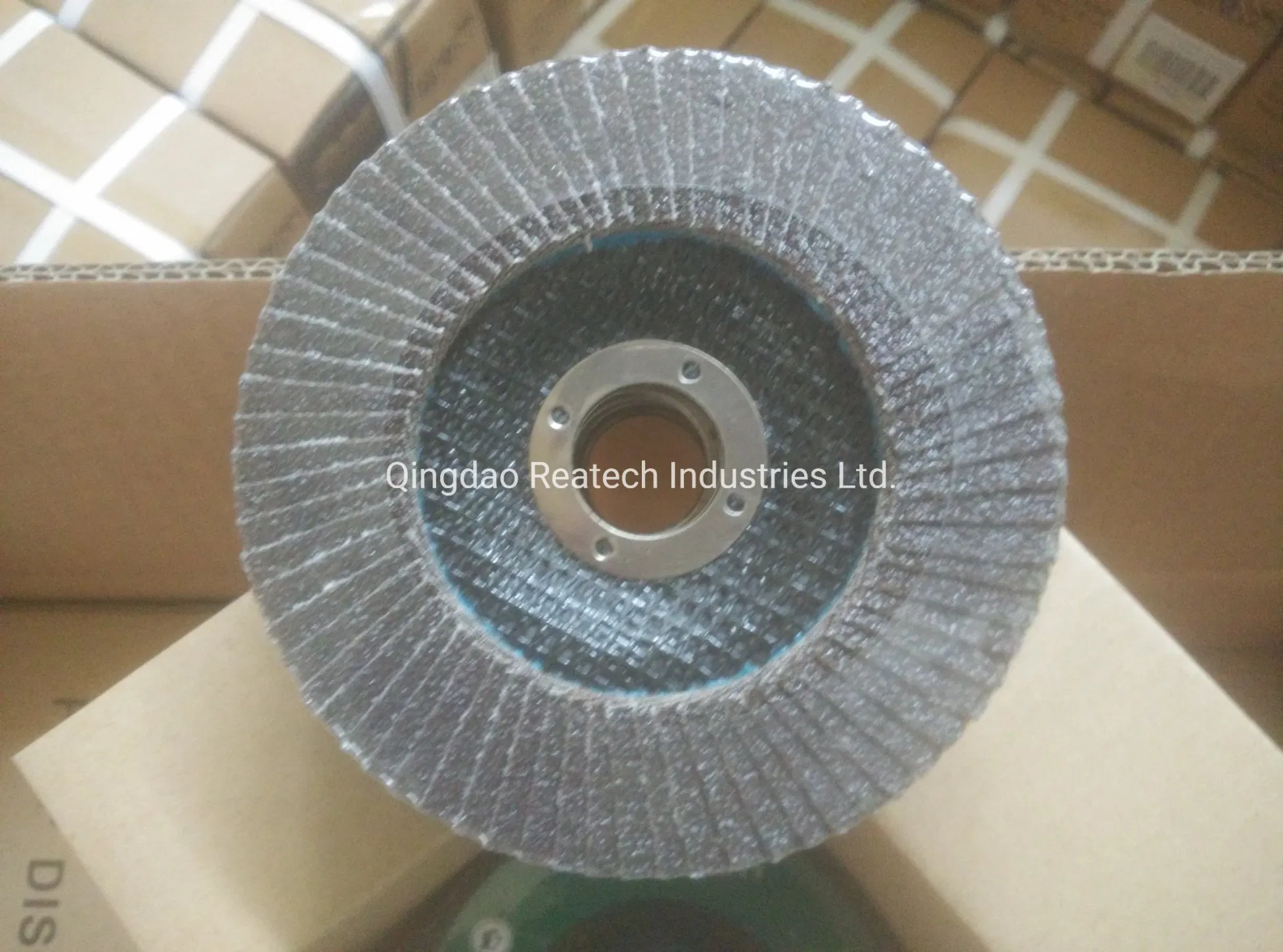 Calcined Aluminum Oxide Flap Disc for Steel Polishing