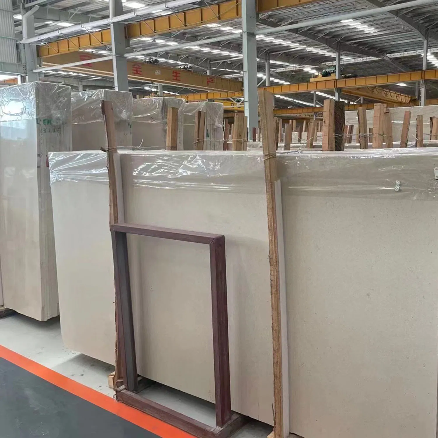 Portugal Beige Natural Limestone Outdoor Tiles for Exterior Wall Cladding Tiles Decor