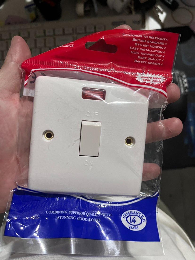 British Standard Bakelite 20A Switch Socket Wall Switch Red Wall Switch with LED Indicator Light