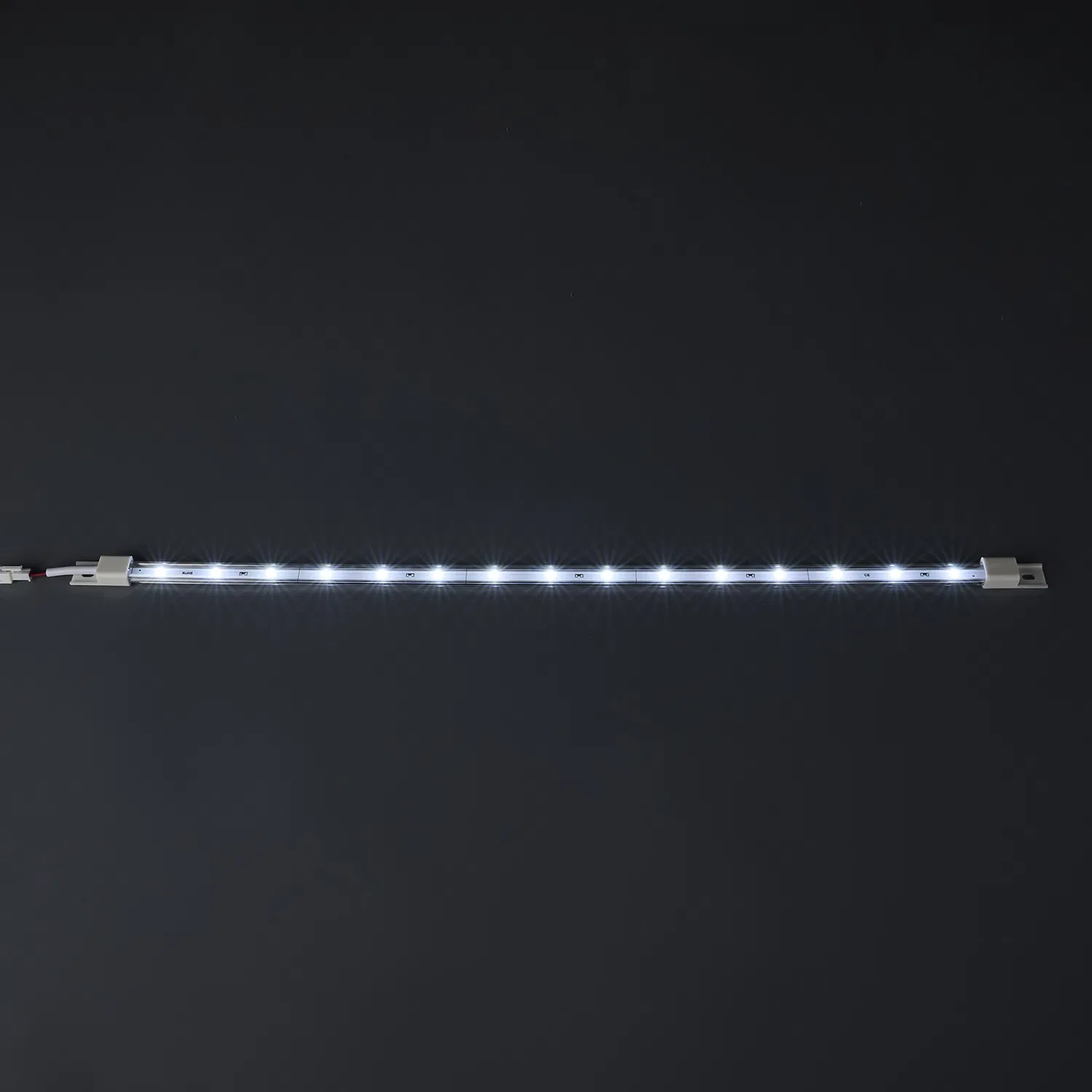 Energy Saving Lamp/LED-Light/LED Tube Light/Cooler Light for Indoor Lighting/Decoration Light/Refrigerator Lighting