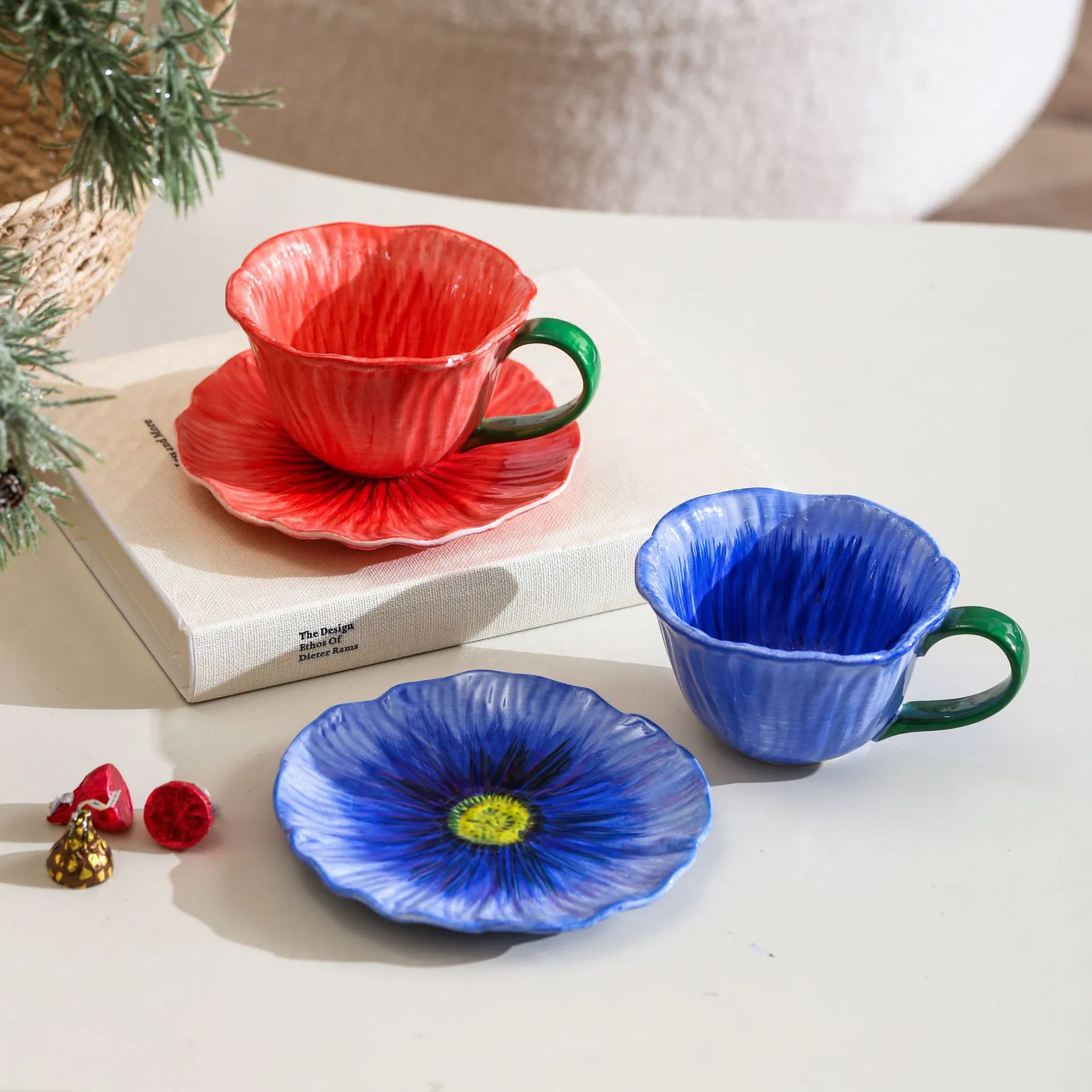 Керамическая кружка с блюдцем в форме мака, ручная работа