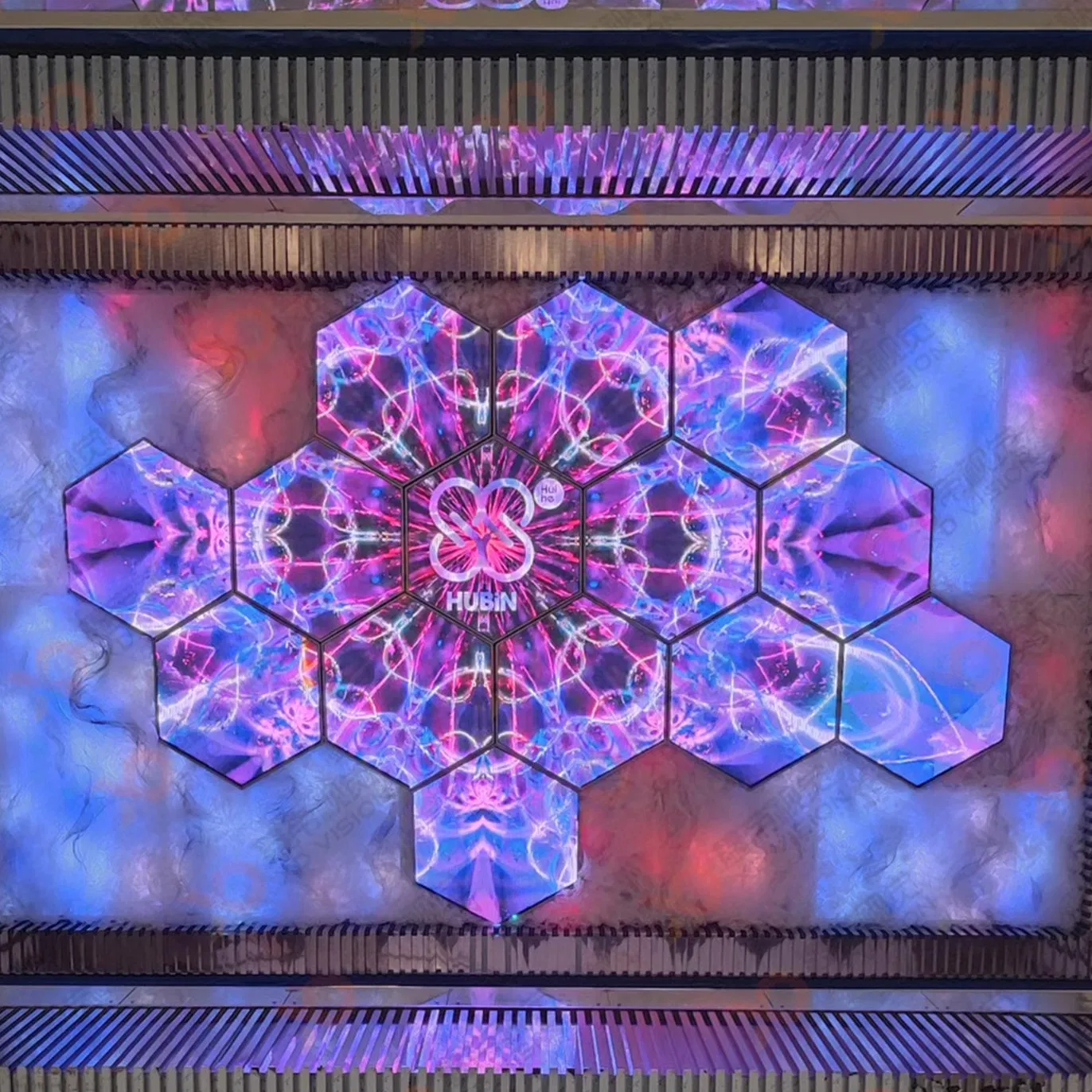 pH2.5, pH3, pH4, pH5 Indoor Outdoor Full Color Creative Design Hexagon Honey Comb LED Video Wall