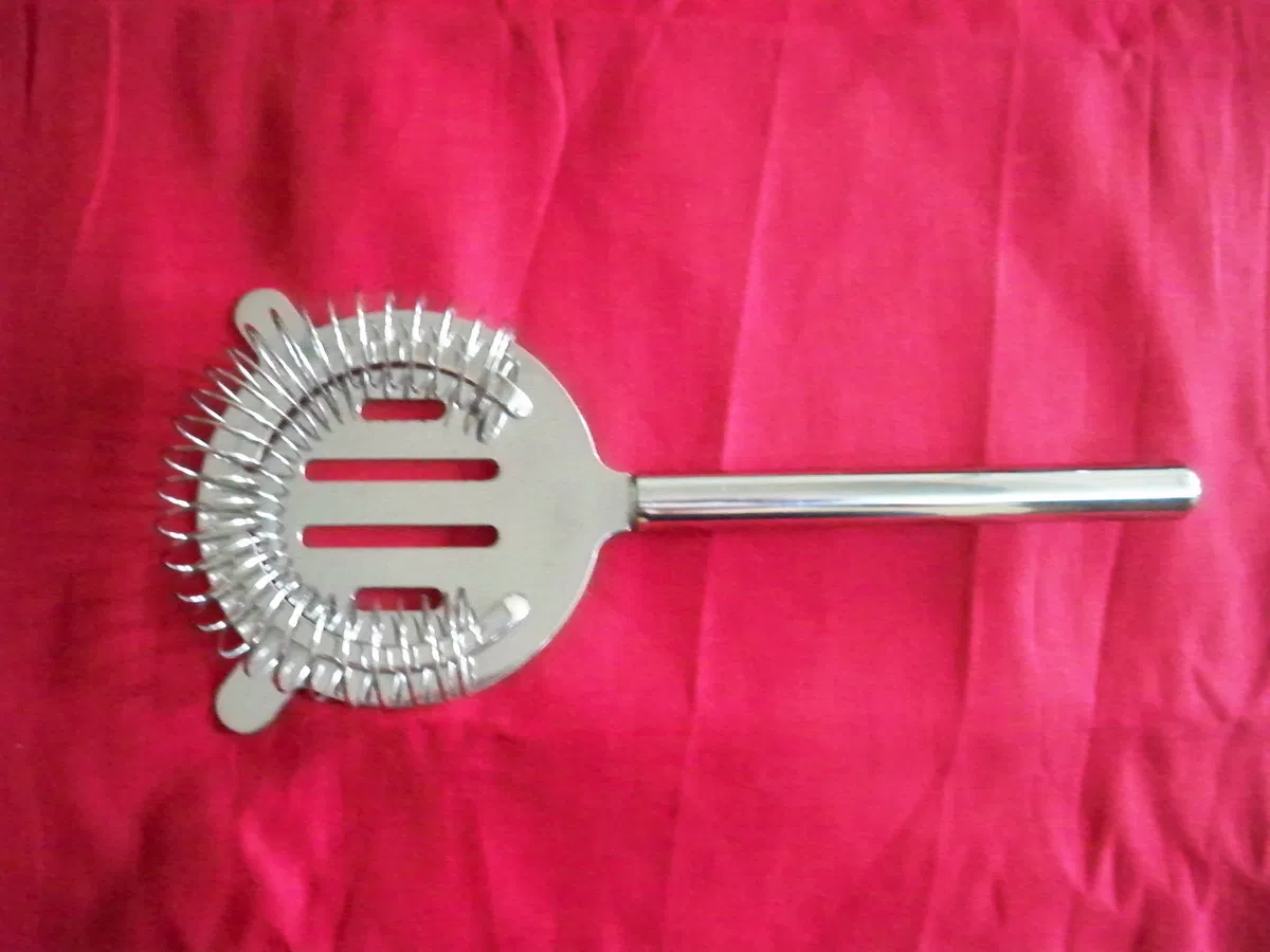 China Lightweight and Durable Stainless Steel Wine Filter