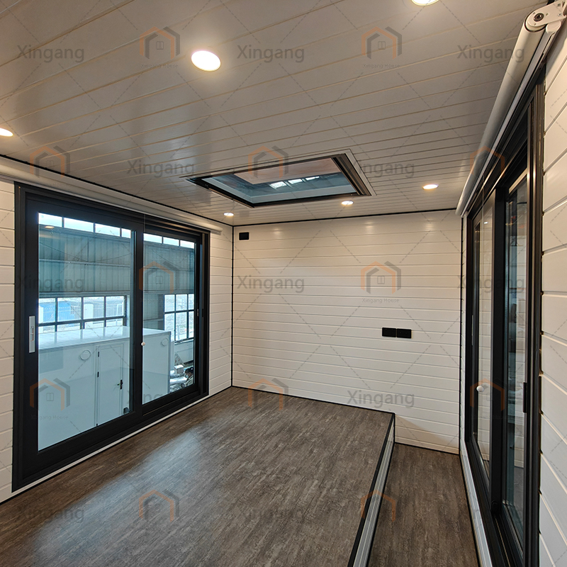 Premium Aluminum and Wooden Door with Steel Frame Modular Design Prefabricated House